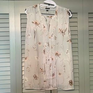 Floral sleeveless blouse